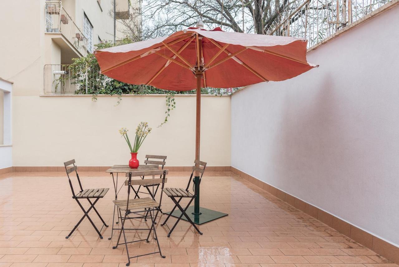 Micheli 4Pax Apartment With Terrace Rome Buitenkant foto