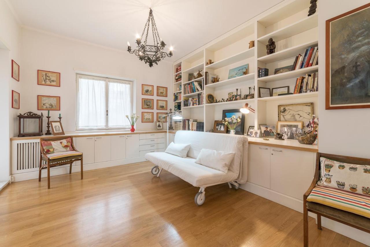 Micheli 4Pax Apartment With Terrace Rome Buitenkant foto